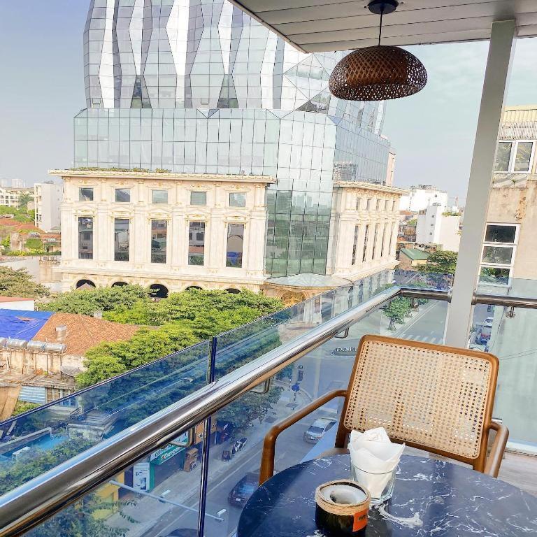 3T Hotel 41 Nguyen Thai Hoc- By Bay Luxury Hanoi Bagian luar foto